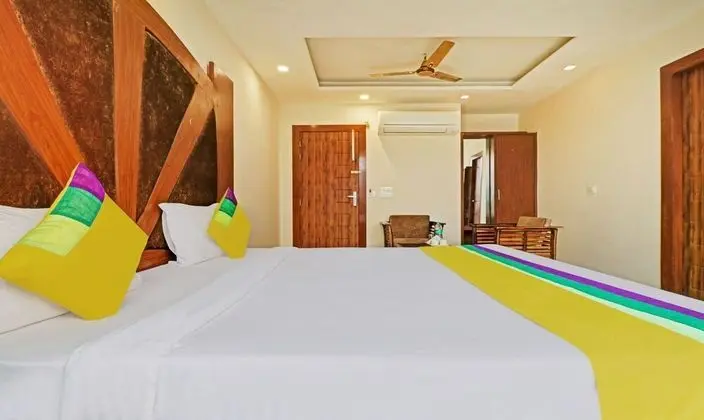 Deluxe Tek Büyük Yataklı Oda