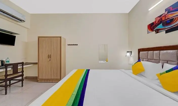 Standard Tek Büyük Yataklı Oda