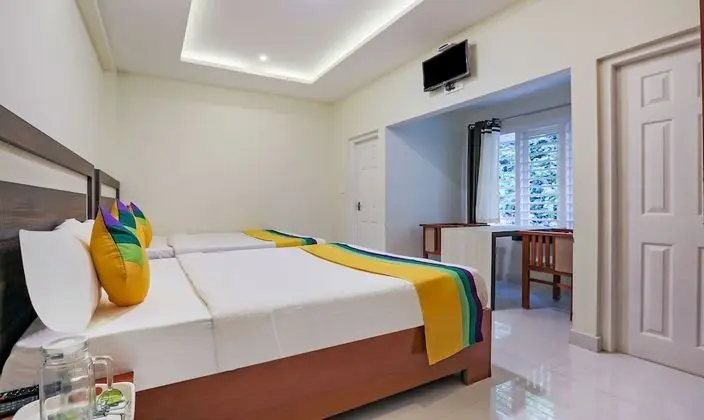 Premium Tek Büyük Yataklı Oda