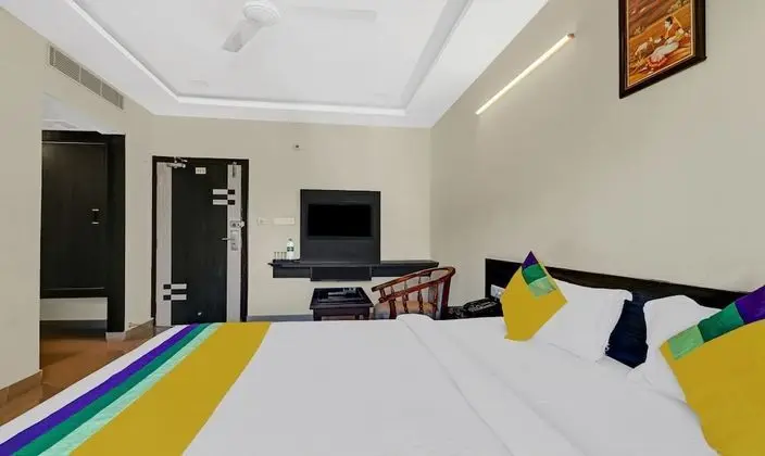 Standard Tek Büyük Yataklı Oda