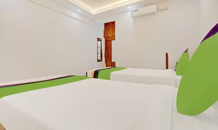 Premium Tek Büyük Yataklı Oda