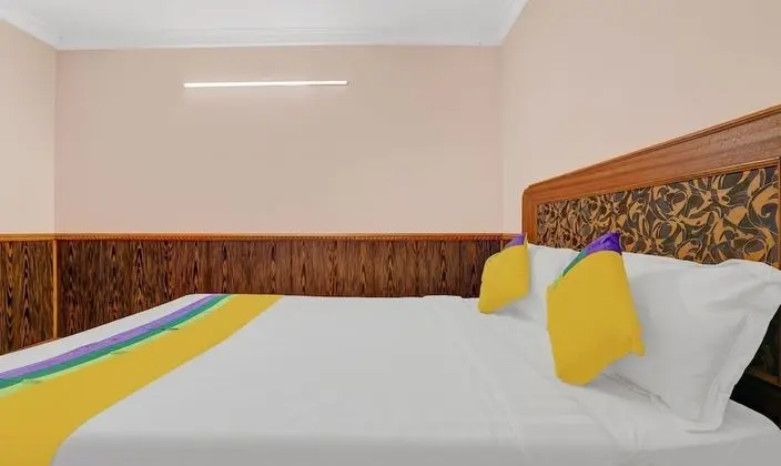 Premium Tek Büyük Yataklı Oda