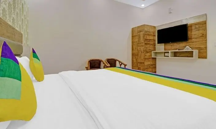 Standard Tek Büyük Yataklı Oda