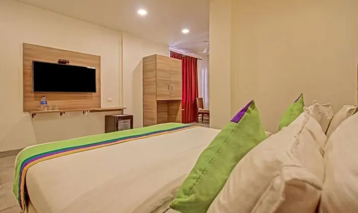 Standard Tek Büyük Yataklı Oda