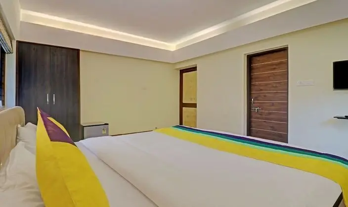 Standard Tek Büyük Yataklı Oda