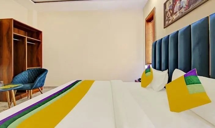 Standard Tek Büyük Yataklı Oda