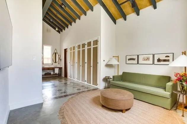 One Bedroom Beachfront Villa