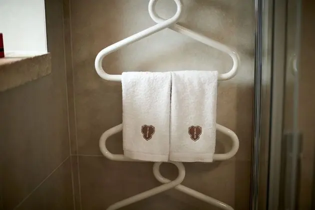 Junior Tek Büyük Yataklı Oda