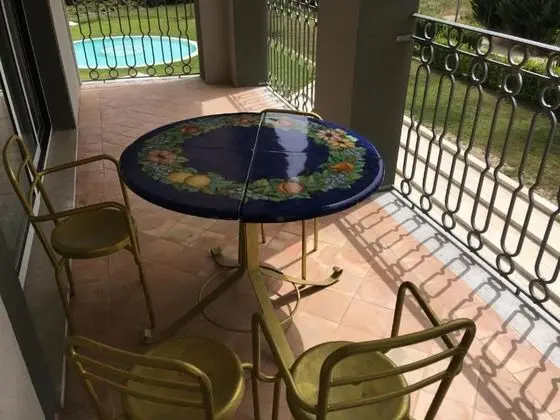 Superior Oda, Teras, Havuz Manzaralı