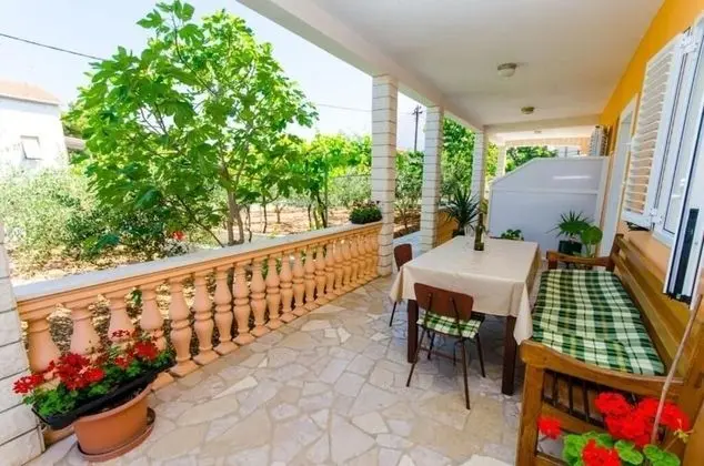 Apart Daire (Iva - 150m from the beach - A3(3))
