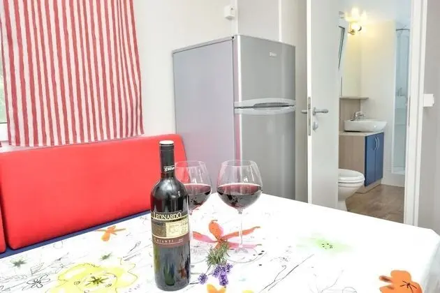 Ev (Iva - great garden - H(3+2))