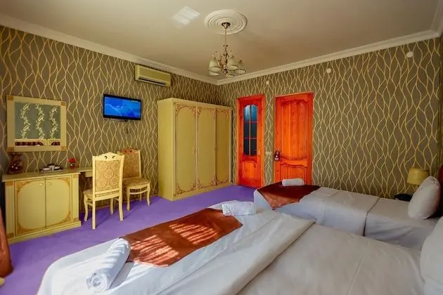 Standard Dört Kişilik Oda, Birden Çok Yatak, Sigara İçilmez