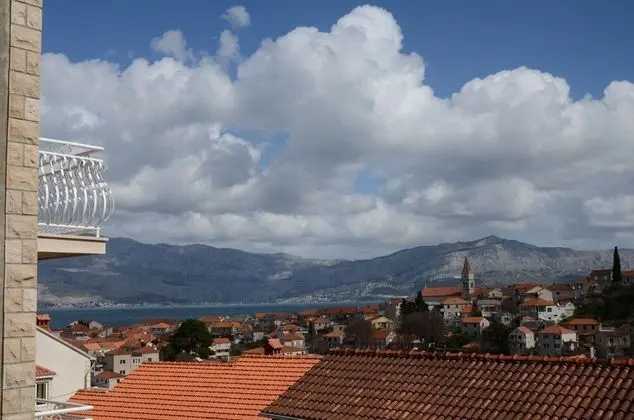 Apart Daire (Iva - sea view - A1(2+1))