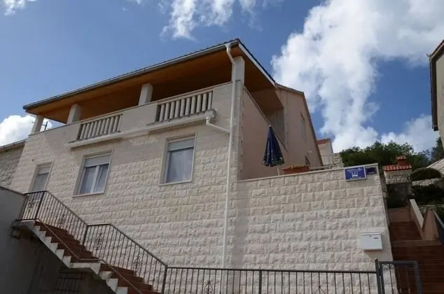 Apart Daire (Iva - sea view - A1(2+1))