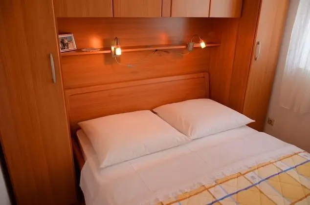 Apart Daire (Iva - sea view - A2(4+1))