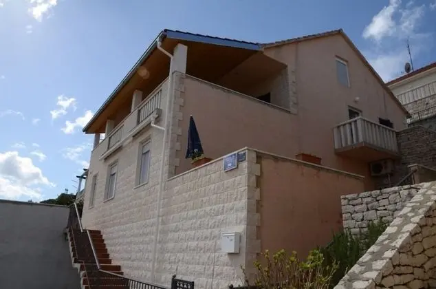 Apart Daire (Iva - sea view - A2(4+1))