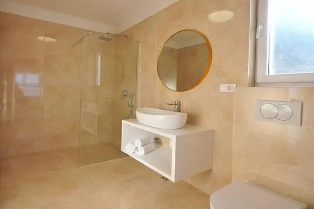 Villa, Birden Çok Yatak