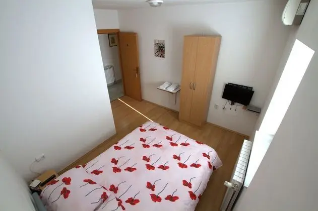 Tek Büyük Yataklı Oda