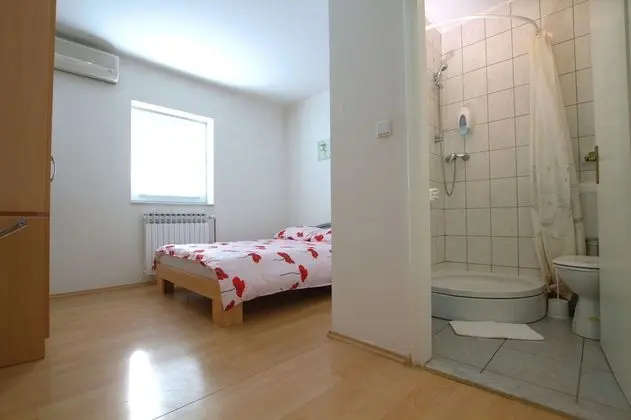 Tek Büyük Yataklı Oda