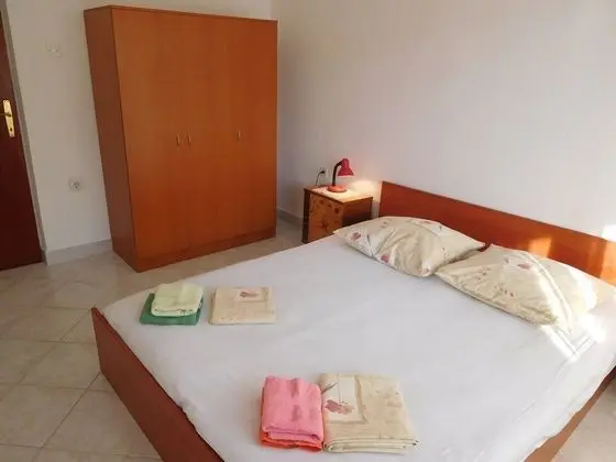 Apart Daire (Ivan  - 15 m from beach - A1(7))