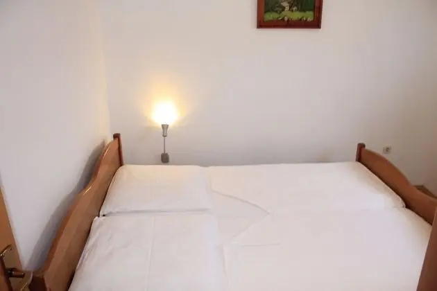 Apart Daire (Ivan - 300 m from sea - A3(2))