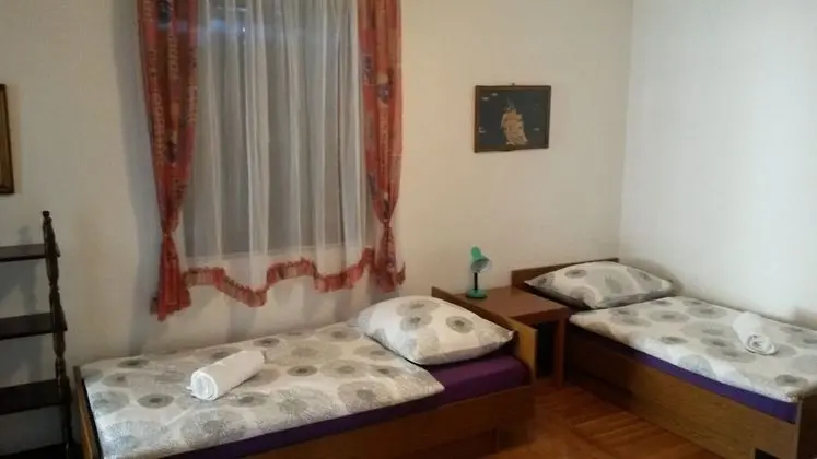 Apart Daire (Ivan - 35 m from sea - A2-kat(6))