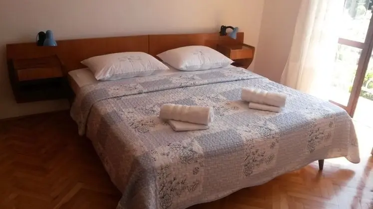 Apart Daire (Ivan - 35 m from sea - A2-kat(6))