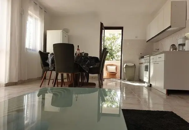 Apart Daire (Ivan - 35 m from sea - A2-kat(6))