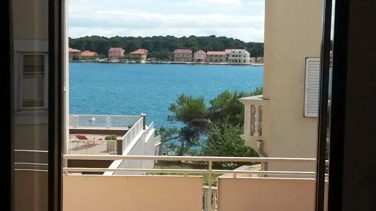 Apart Daire (Ivan - 35 m from sea - A2-kat(6))