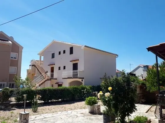 Apart Daire (Ivan - 35 m from sea - A2-kat(6))