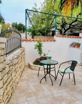 Apart Daire (Ivan - 50 m from sea - A1(4))