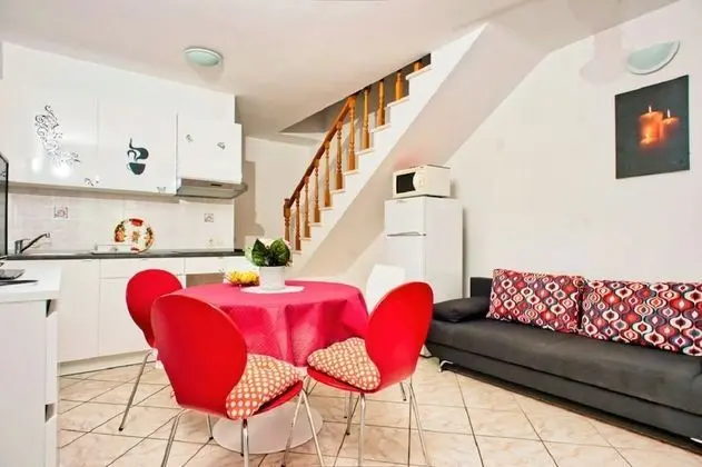 Apart Daire (Ivan - 50 m from sea - A1(4))