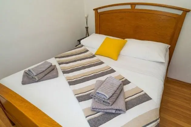 Apart Daire (Ivan - 60 m from sea - A1(4))