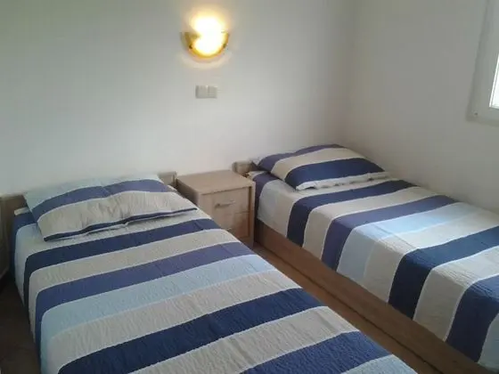 Apart Daire (Ivan - with garden - A1 Plavi (4))