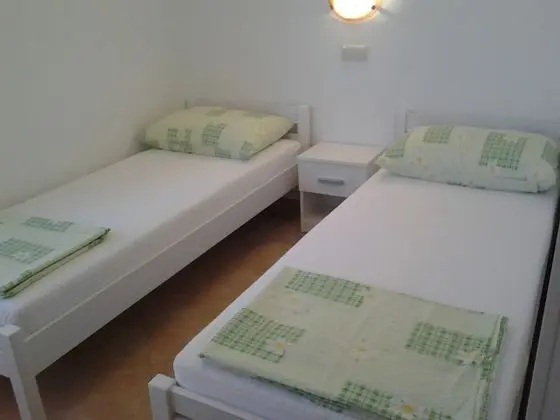 Apart Daire (Ivan - with garden - A2 Narancasti (4)