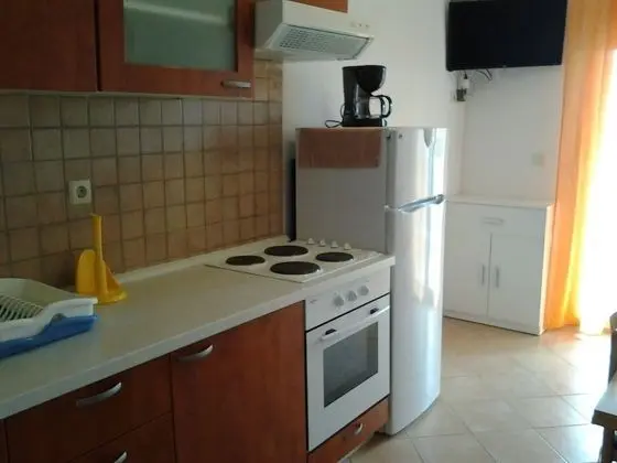 Apart Daire (Ivan - with garden - A2 Narancasti (4)