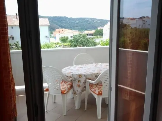 Apart Daire (Ivan - with garden - A2 Narancasti (4)