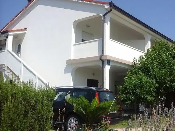 Apart Daire (Ivan - with garden - A2 Narancasti (4)