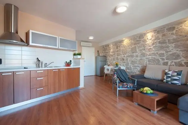 Apart Daire (Ivan - great location - A1(2+1))