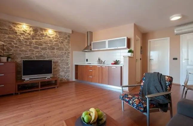 Apart Daire (Ivan - great location - A1(2+1))