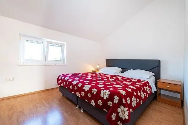 Apart Daire (Ivan - modern & close to center - A2()