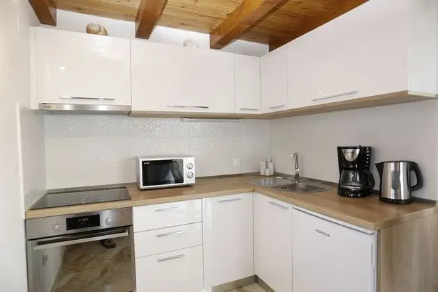 Ev (Ivan - open pool - H(6+4))