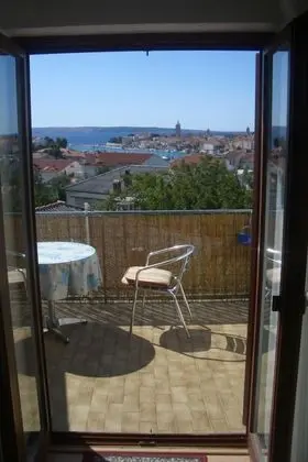 Apart Daire (Ivan - with parking - A2(2+2))