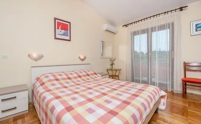 Apart Daire (Ivan - sea view & serenity - A2(5+1))