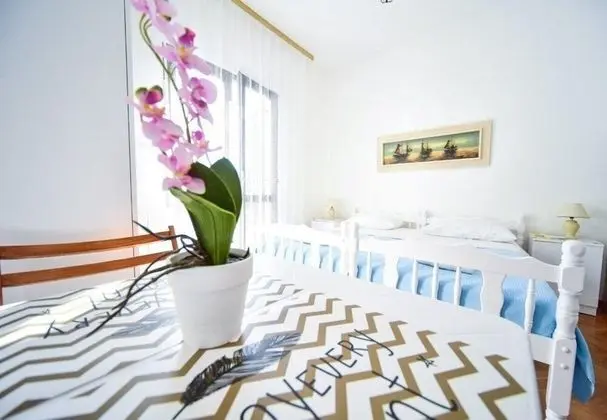 Apart Daire (Ivan Z2 - 250 m from beach - A1(8))
