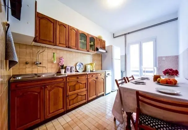 Apart Daire (Ivan Z2 - 250 m from beach - A1(8))