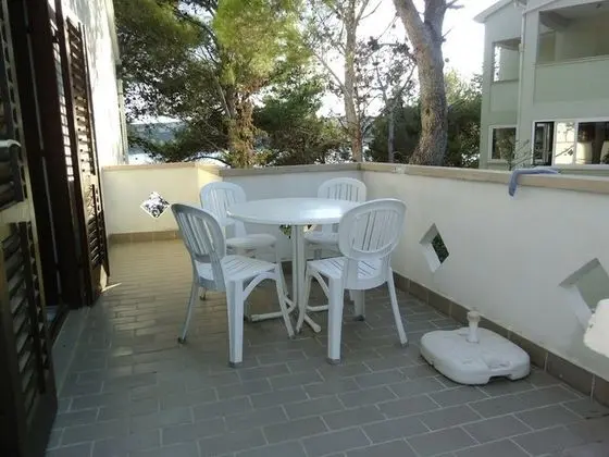 Apart Daire (Ivan1 - 10m from the beach with parki)