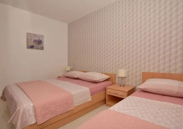 Apart Daire, 2 Yatak Odası (Cvita)