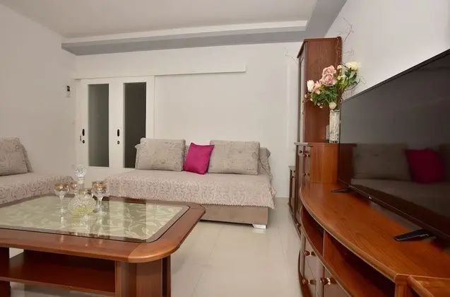Apart Daire, 2 Yatak Odası (Cvita)