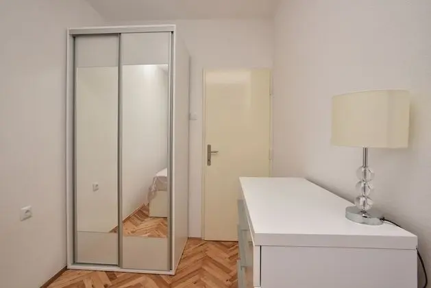 Apart Daire, 2 Yatak Odası (Snjezana)